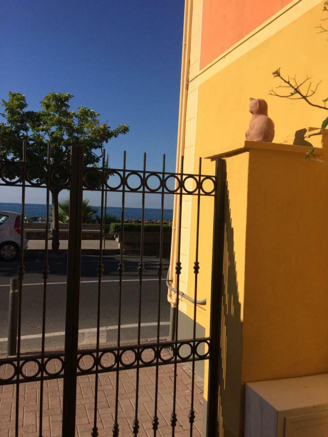 Bistrot Del Mare Διαμέρισμα Santo Stefano al Mare Εξωτερικό φωτογραφία